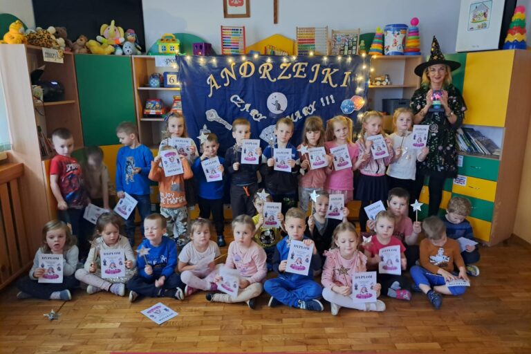 Andrzejki w przedszkolu w Łazach