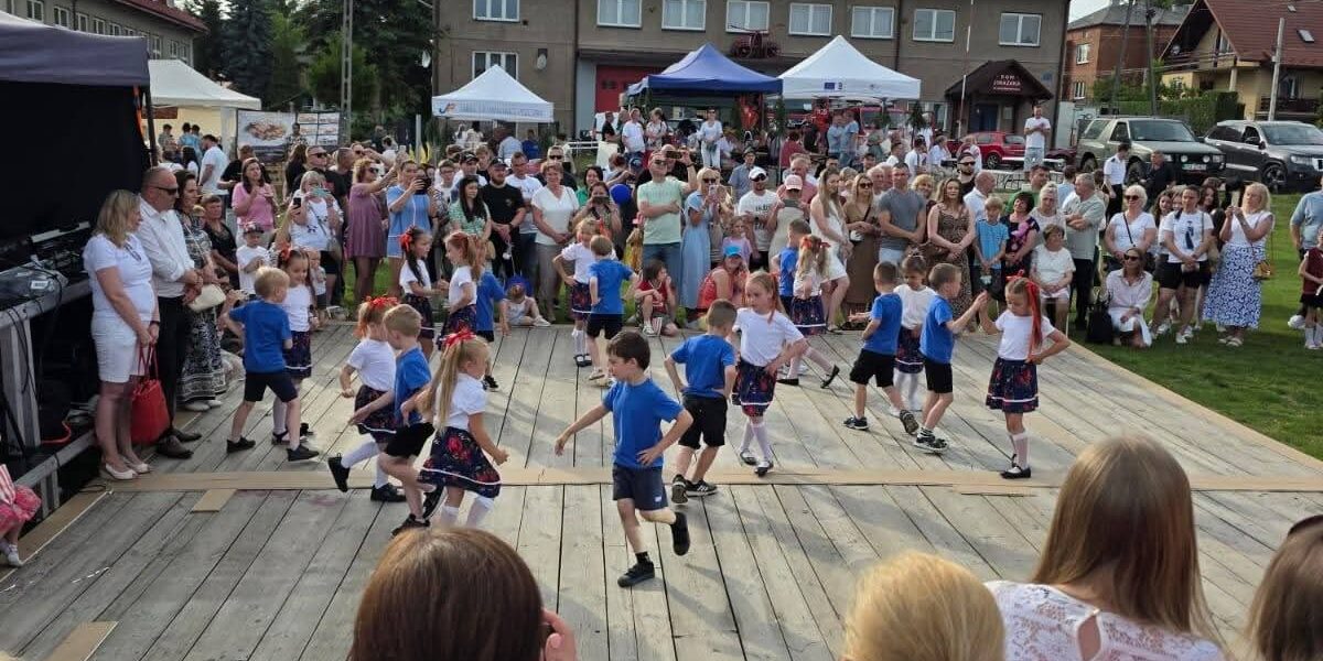 Piknik - Jak pięknie być razem”